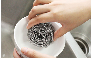 China Almofadas de aço inoxidável do purificador do projeto espiral para a limpeza da casa e da cozinha fornecedor